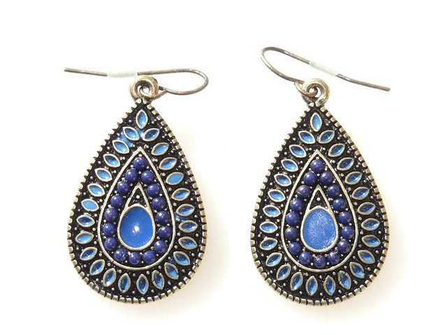 Aretes multicolor