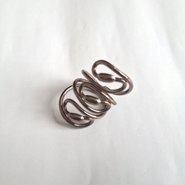 Anillo color bronce 