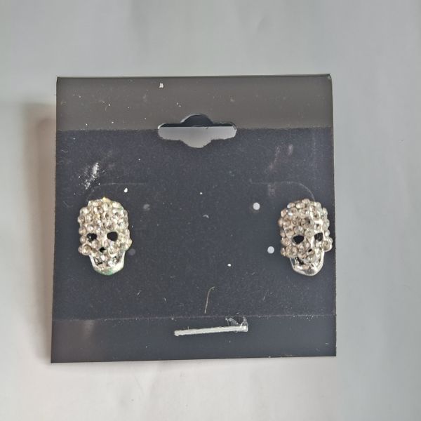 Aretes de calavera 