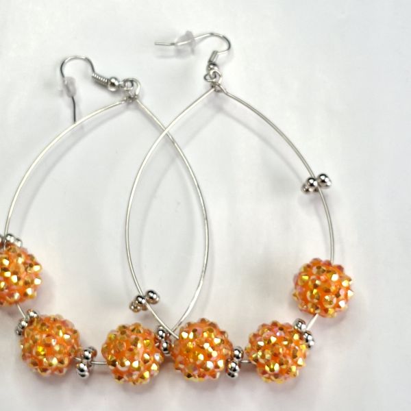 aretes color naranja 