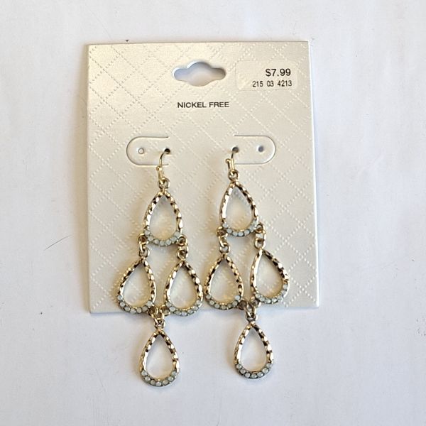 Aretes dorados lazos 
