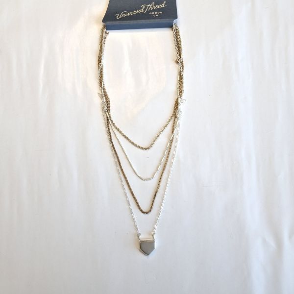 Collar varias caídas dorado y plateado piedra semi preciosa 