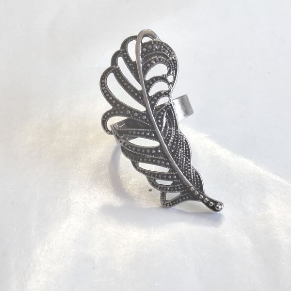 Anillo de pluma la rada (talla variable) 