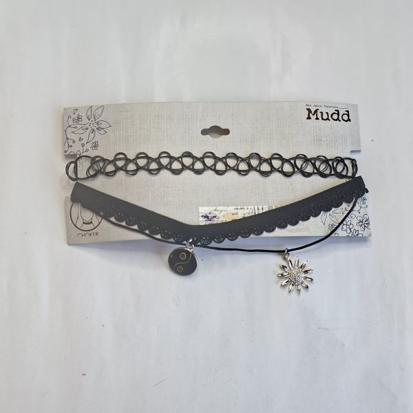 Set de chockers negro dije que cambia de color 